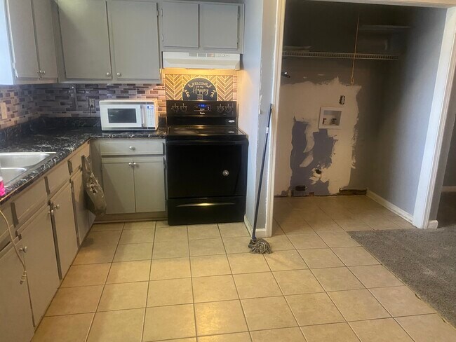 656 N Pass Rd in Montgomery, AL - Building Photo - Building Photo