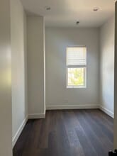 50 S Main St, Unit Unit A in London, OH - Building Photo - Building Photo