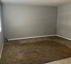 5876 S Del Moral Blvd in Tucson, AZ - Building Photo - Building Photo