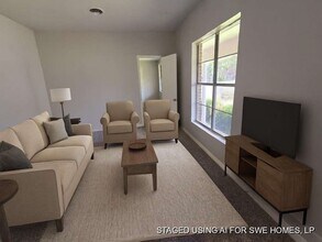 1824 Magnolia St in Liberty, TX - Building Photo - Building Photo