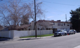 316 W Kettering St in Lancaster, CA - Foto de edificio