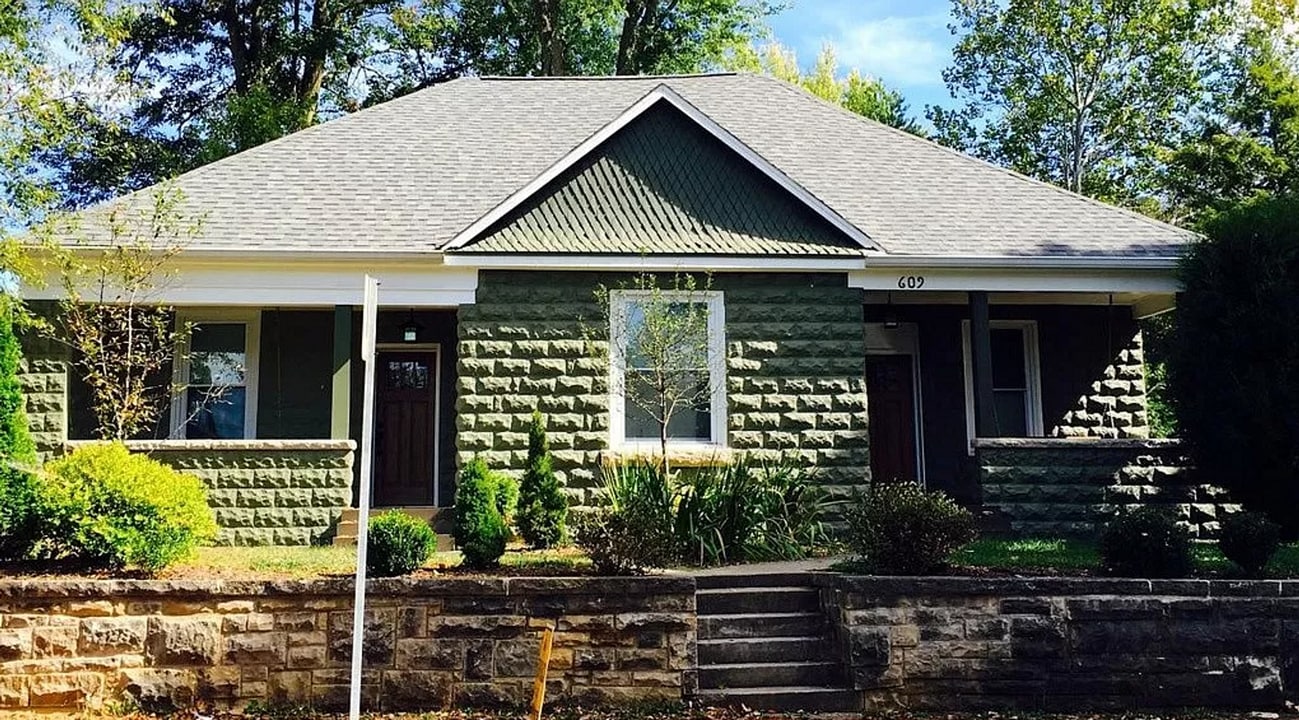 609 S Washington St in Bloomington, IN - Building Photo