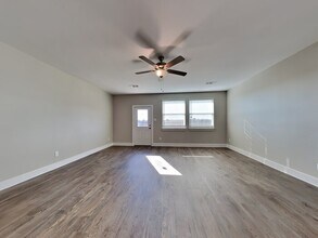 3401 Tennessee Ave in Lancaster, TX - Building Photo - Building Photo