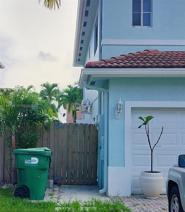 property at 14552 SW 158th Ct