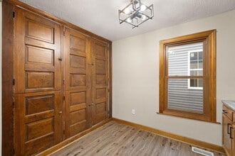 1709 Ekin Ave in New Albany, IN - Building Photo - Building Photo