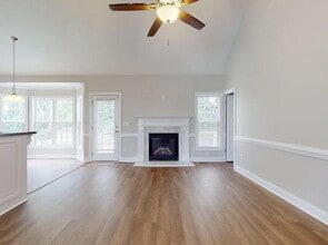 1013 Sebring Dr in Winterville, NC - Building Photo - Building Photo