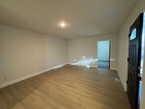 1800 Gordon St in Columbia, MO - Building Photo - Building Photo