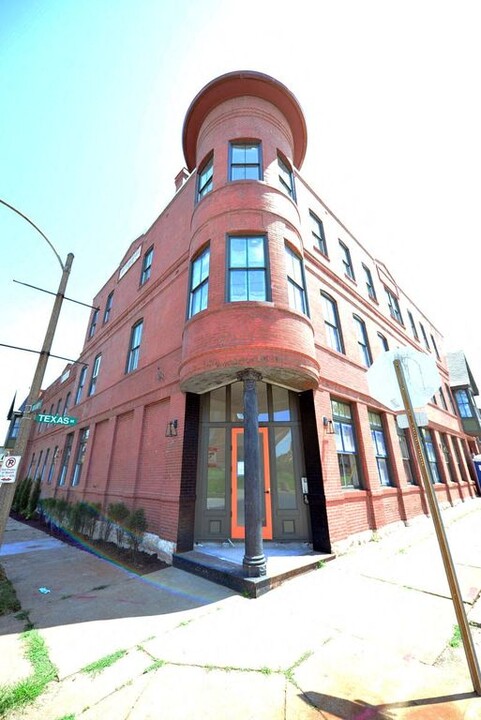The Lange in St. Louis, MO - Foto de edificio