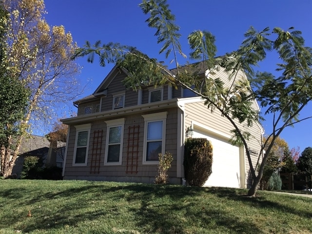 270 Huntington Dr in Maineville, OH - Building Photo - Building Photo
