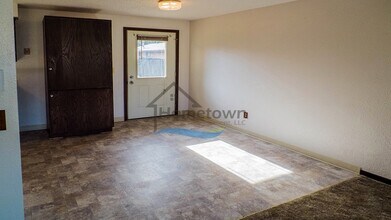 1314 E Locust Ave in Coeur d'Alene, ID - Building Photo - Building Photo