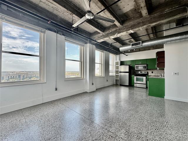 221 W Lancaster Ave