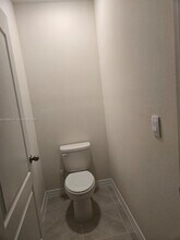 492 Taylor Grvs St in Lake Wales, FL - Building Photo - Building Photo