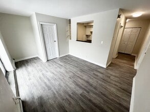 315 Detroit St in Windsor, ON - Building Photo - Building Photo