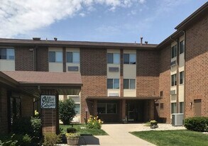 319 E 12th St in Anderson, IN - Building Photo