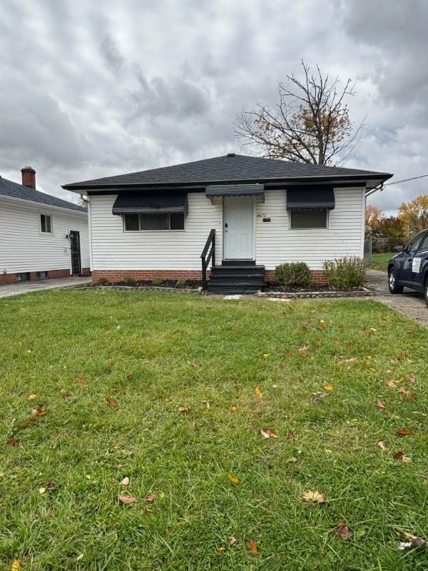 property at 4672 Hillside Ave