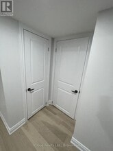 4105 Channing Cres in Oakville, ON - Building Photo - Building Photo