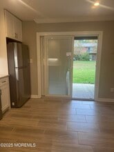 96 East Ave in Atlantic Highlands, NJ - Foto de edificio - Building Photo