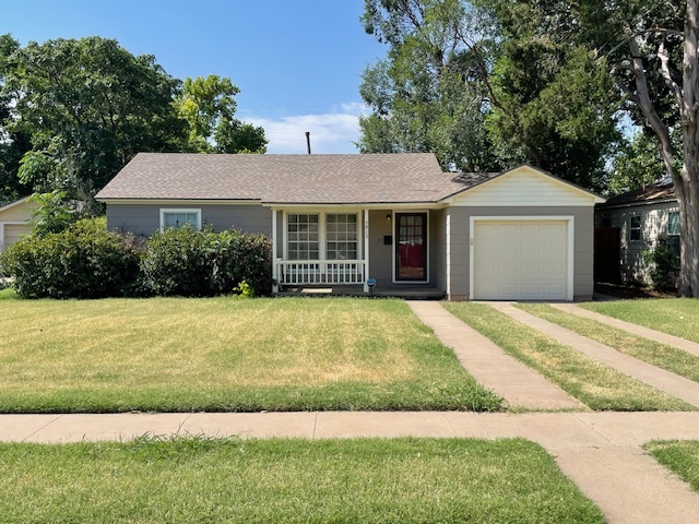 3013 31st St in Lubbock, TX - Building Photo