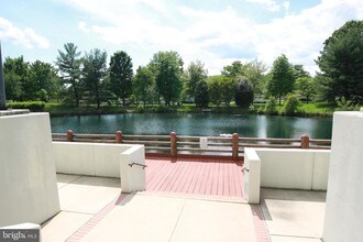 3330 N Leisure World Blvd-Unit -5-915 in Silver Spring, MD - Building Photo - Building Photo