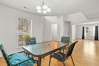 1617 Gaylord Dr in Austin, TX - Building Photo - Building Photo