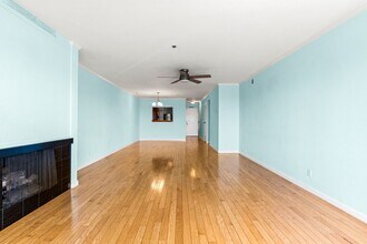 1001 Shore Line Dr in Alameda, CA - Building Photo - Building Photo