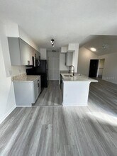 1079 S Hiawassee Rd, Unit 1133 in Orlando, FL - Building Photo - Building Photo