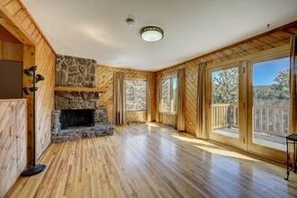 27231 Log Trail in Conifer, CO - Building Photo - Building Photo