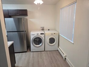 Aspen Leaf Apartments in Arvada, CO - Building Photo - Building Photo