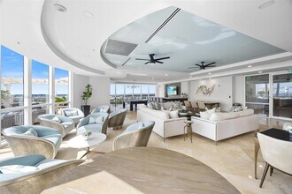 511 SE 5th Ave, Unit 2209 in Fort Lauderdale, FL - Foto de edificio - Building Photo