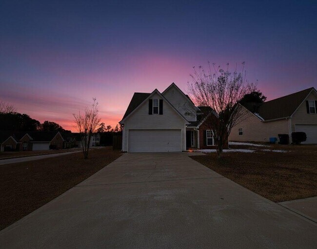 991 Wicker Pine Dr NE in Lawrenceville, GA - Building Photo - Building Photo