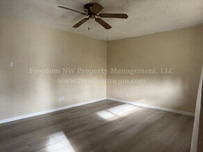 4410 21st Ct SE in Olympia, WA - Building Photo - Building Photo