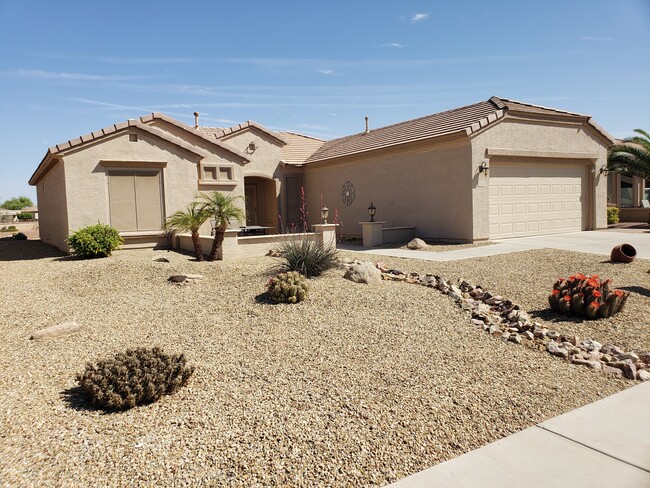 3818 E Hazeltine Way in Chandler, AZ - Building Photo - Building Photo