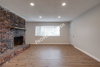 4057 Arbor Pl Ln in Chattanooga, TN - Building Photo - Building Photo
