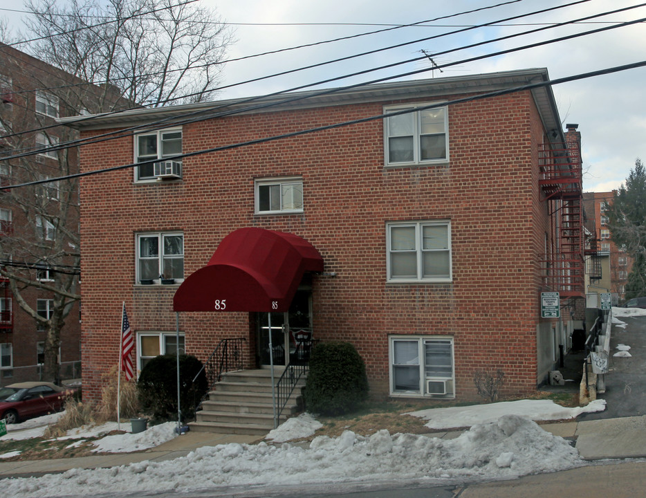 85 William St in Mount Vernon, NY - Building Photo