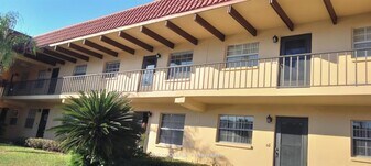 1845 S Highland Ave in Clearwater, FL - Building Photo