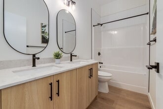 The Ridge at Trinity Hills in Calgary, AB - Building Photo - Building Photo
