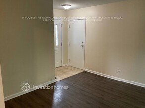 17771 Sarah Ln in Country Club Hills, IL - Foto de edificio - Building Photo