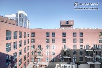 187 Kent Ave in Brooklyn, NY - Building Photo - Building Photo