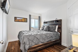 1260 Ski View Dr in Gatlinburg, TN - Foto de edificio - Building Photo