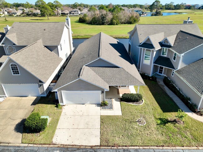 1128 Lionsgate Ln in Gulf Breeze, FL - Building Photo - Building Photo