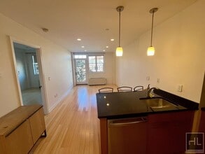 25-19-25-35 35th St in Queens, NY - Building Photo - Building Photo