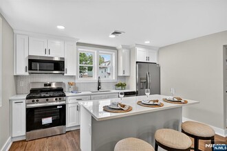 79 Harrison Ave in Waldwick, NJ - Building Photo - Building Photo