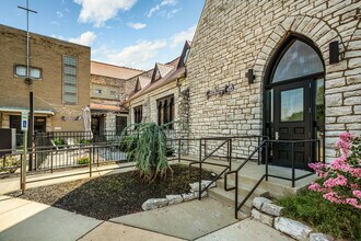 4301 Olive St in St. Louis, MO - Building Photo - Building Photo