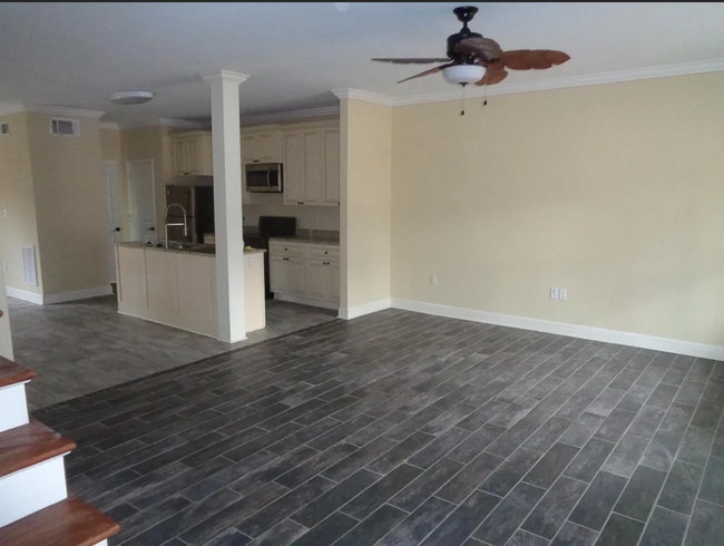 property at 337 Countryview Cove