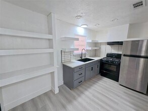2806 Nettleton St in Houston, TX - Building Photo - Building Photo