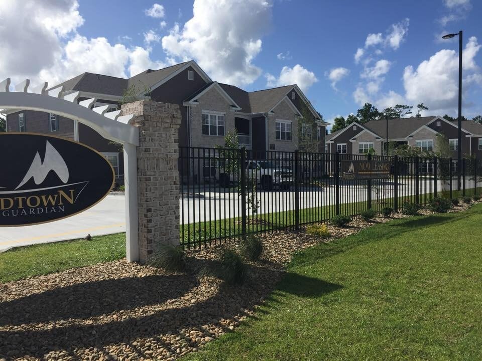 Midtown at Guardian in Morehead City, NC - Building Photo