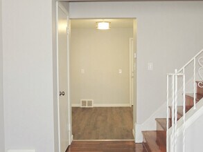 710-712 E 222nd St in Euclid, OH - Building Photo - Building Photo