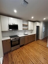 20 Grant Ave in Islip, NY - Building Photo - Building Photo