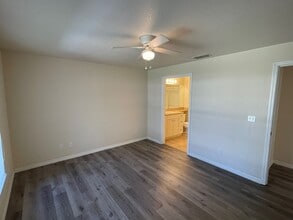 7299 Midway Terrace in Ocala, FL - Building Photo - Building Photo