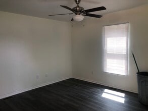 126 Eden St NW in Concord, NC - Building Photo - Building Photo